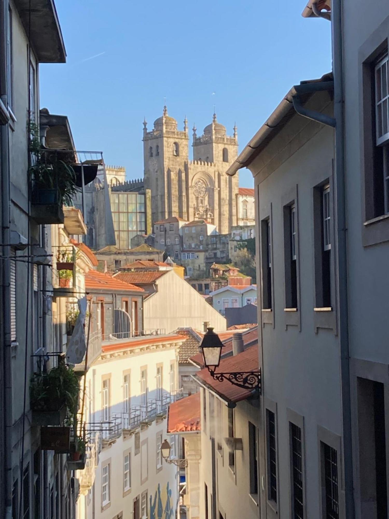 Ribeira Flores 59 Downtown Apartments Порто Екстериор снимка